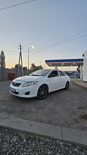 Toyota Corolla: 2008 г., 1.6 л, Механика, Бензин, Седан — 2