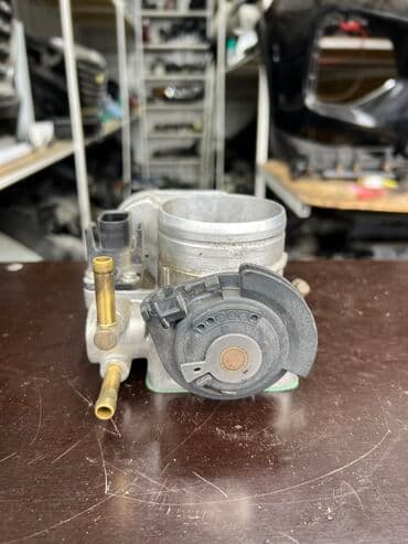 запчасти на фольксваген гольф 2: Дроссельная заслонка Volkswagen 2002 г., Б/у, Оригинал, Япония — 4