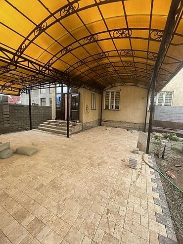 графити: Укладка тротуарной плитки “под камень” для дворов, парковок и террас — 3