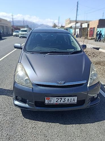 sprinter 2 9: Toyota WISH: 2004 г., Автомат, Бензин, Минивэн — 3