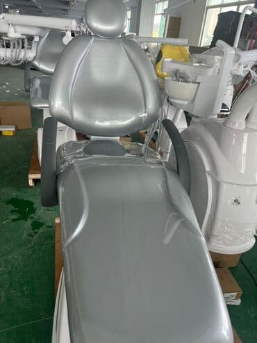 зуботехнические оборудование: Стоматологическое кресло. Новые с упаковки в разных расцветках с — 1