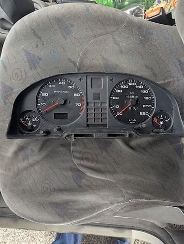 Щиток приборов Audi 1992 г., Б/у, Оригинал, Германия