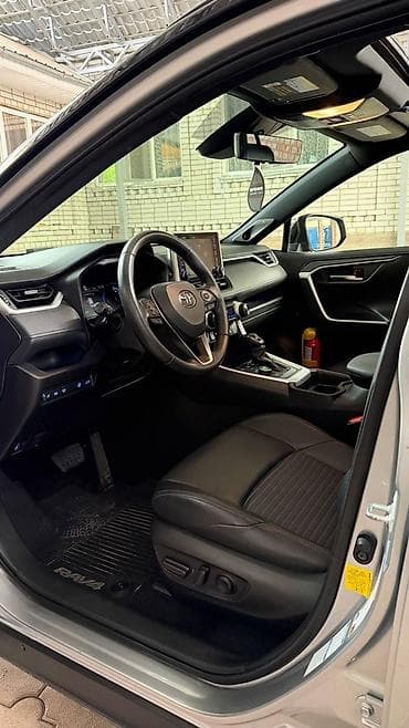 exceed rx: Toyota RAV4: 2020 г., 2.5 л, Гибрид, Кроссовер — 10