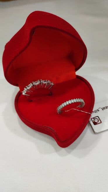 эксклюзивные свадебные пригласительные: Кольцо 2в1 Серебро 925 Размеры имеются Цена 2800сом Есть доставка — 1