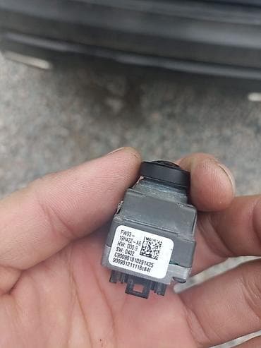 ремонт шлагбаум: 🚗 Продаю оригинальную камеру заднего вида для Range Rover Velar 2018 — 2