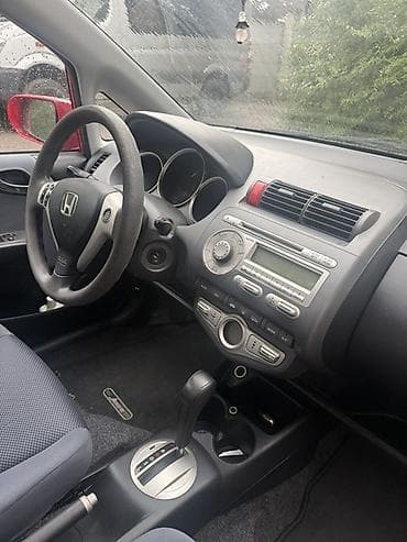 Скупка авто: Honda Jazz: 2006 г., 1.4 л, Автомат, Бензин, Хэтчбэк — 2