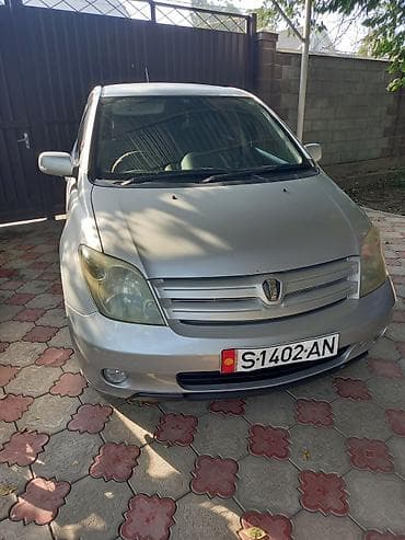 124 e500: Toyota Ist: 2003 г., 1.5 л, Автомат, Бензин — 4