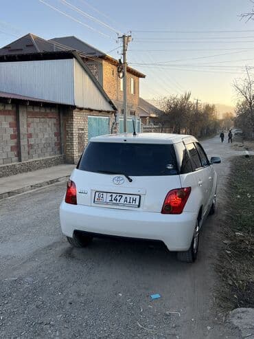 tayota runx: Toyota ist: 2003 г., 1.5 л, Автомат, Бензин — 4