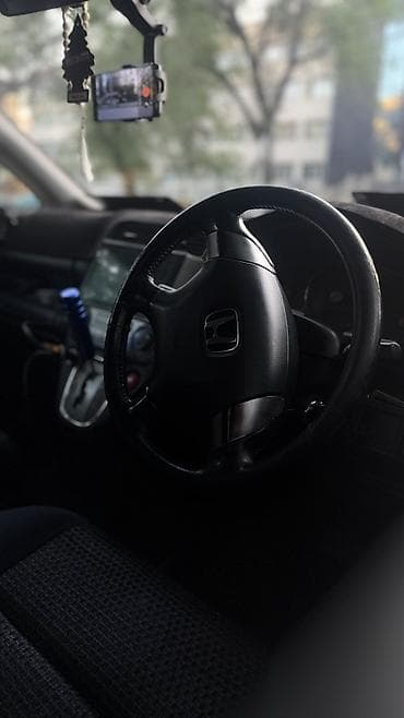 Продажа авто: Honda Stream: 2003 г., 1.7 л, Автомат, Бензин, Минивэн — 4