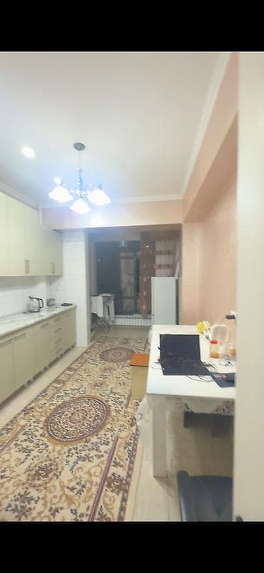 Комнаты: 50 м², С мебелью — 4