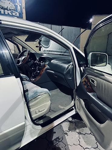 lexus gs 430 купить: Lexus RX: 1999 г., 3 л, Автомат, Газ, Кроссовер — 4