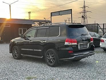 льва: Lexus LX: 2014 г., 5.7 л, Автомат, Бензин, Внедорожник — 4