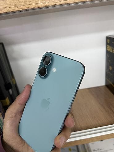 цена 10 айфона: IPhone 16, Б/у, 128 ГБ, Alpine Green, Защитное стекло, Чехол, Кабель, 100 % — 2