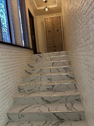 продаю офис 107 м² с ремонтом с мебелью административное здание 1 этаж: Караваева / Юнусалиева Сдается помещение под офис Площадь: 80м2 — 6