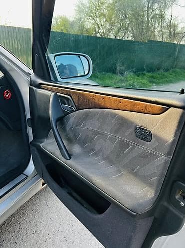 sprinter classic: Mercedes-Benz E-Class: 2000 г., 2.7 л, Автомат, Дизель, Седан — 6