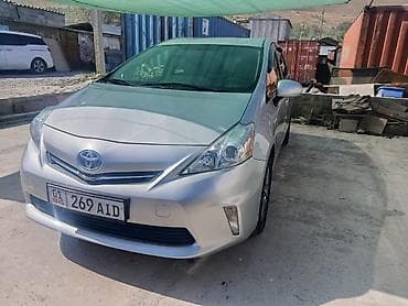 Транспорт: Toyota Prius V: 2014 г., Автомат, Гибрид, Универсал — 2