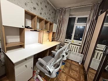 Балдар электр унаалары: Балдар үчүн үстөл жана отургуч комплекти — 1