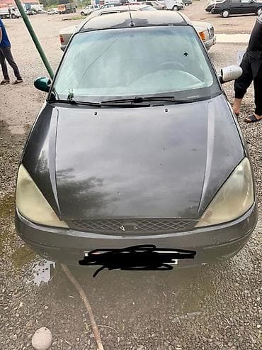 Продажа авто: Ford Focus: 2002 г., Хэтчбэк — 4