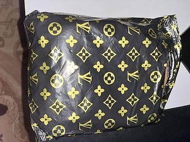 черный пакет: Барсетка чёрная в комплекте пыльник пакет — 1