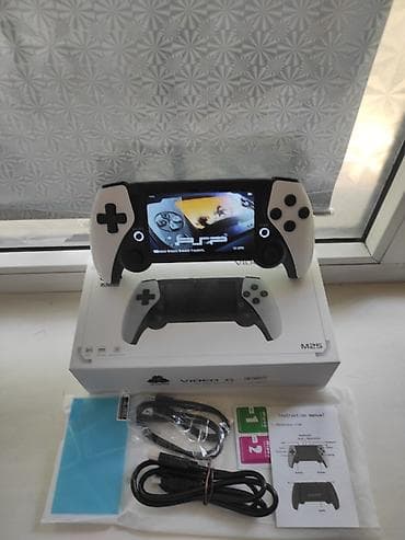Видеоигры и приставки: Продаю R36S в идеале. Причина: перешёл на PS4. Флешка на 128GB — 1