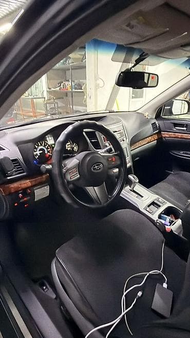 Subaru Outback: 2010 г., Вариатор, Бензин, Универсал — 6