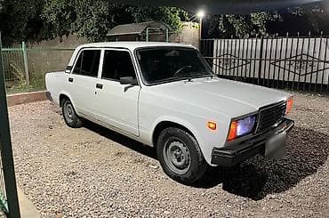 чехлы бу: ВАЗ (ЛАДА) 2107: 2002 г., Механика, Бензин, Седан — 1