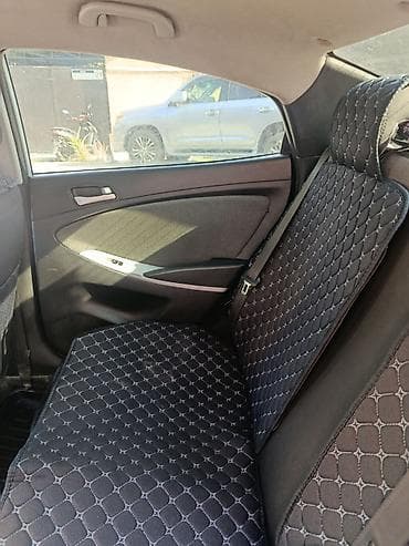 кондидер: Hyundai Solaris: 2012 г., 1.6 л, Механика, Бензин, Седан — 7