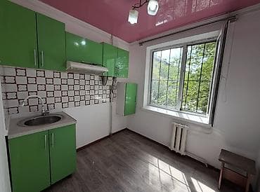 Батирлер: 3 бөлмө, 58 м², Юг-2 мкр 104-серия, 2 кабат, Эски ремонт — 6