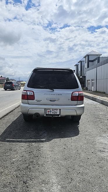 обмен на аутбек: Subaru Forester: 2001 г., Автомат, Бензин, Универсал — 2