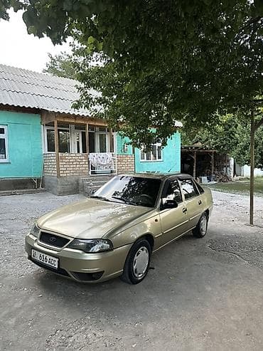 Унаа: Daewoo Nexia: 2008 г., 1.5 л, Кол менен иштөөчү, Бензин, Седан — 2