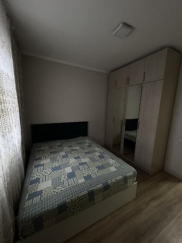 Тумбалар: Эки кишилик керебет, Жумшак башы менен, узуну - 200 см — 2