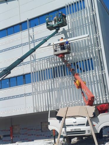 световое оборудование: Аренда автовышек и высотной спецтехники - Самоходные и коленчатые — 1