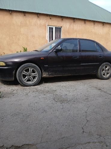 bmw e6: Mitsubishi 626: 1995 г., Седан — 1
