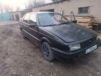 купить диски r16 4x114.3: Volkswagen Passat: 1989 г., 1.8 л, Механика, Газ, Седан — 4