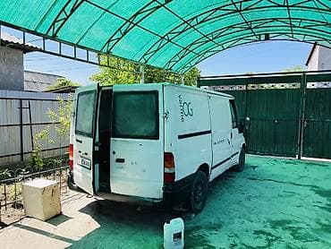 Ford Transit: 2003 г., 2 л, Фургон — 4