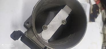 v6: Audi a4 двигатель v6 расходомер воздуха 95год — 3