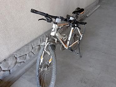 giant шоссейный велосипед: Городской велосипед, Giant, Рама S (145 - 165 см), Б/у — 1