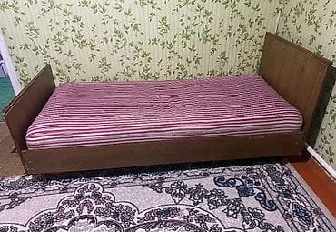 односпальняя кровать: Односпальная кровать с матрасом. - Размер спального места — 2