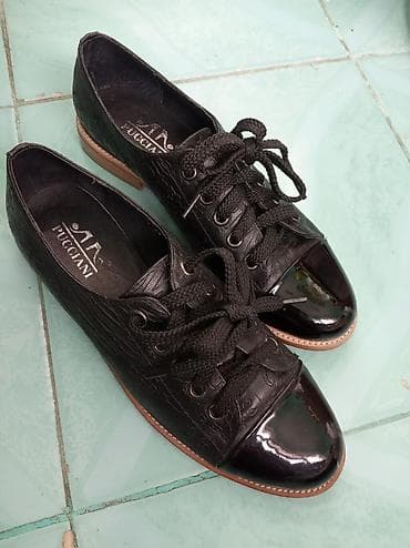 Туфли: Продаю женские кожаные туфли, новые 36 размер на узкую ножку, но — 6