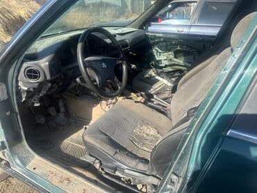 цена домкрата для легкового автомобиля: Продаю по запчастям Пер Крыло 3000 Зад крыло по 5000 Зад усилитель — 5