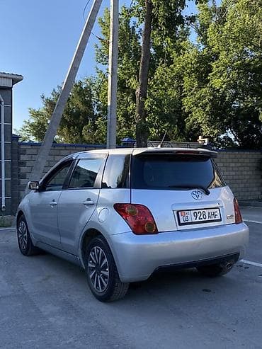 kamri 30: Toyota Ist: 2003 г., Хэтчбэк — 4