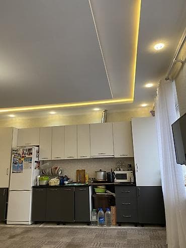 Кухонный гарнитур, Б/у, цвет - Белый