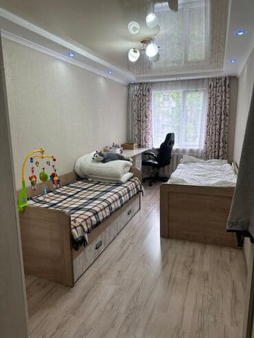 продаю 3х комнатную квартиру: 3 комнаты, 58 м², 104 серия, 3 этаж — 2