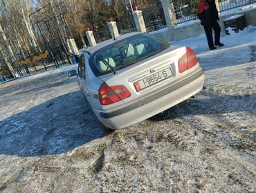 Mitsubishi Carisma: 2002 г., 1.6 л, Механика, Бензин, Хэтчбэк