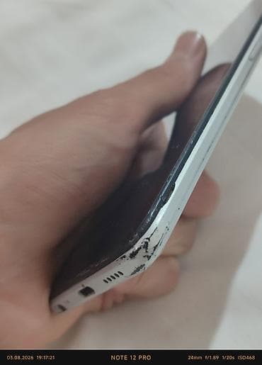 наушники на телефон: Tecno Spark 8C 4/64гб есть потёртости по корпусу а так телефон — 3
