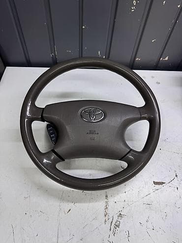 srs: Руль Toyota — 1