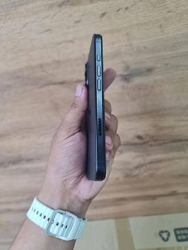 модем скупка: IPhone 16, Б/у, 128 ГБ, Черный, Чехол, 100 % — 10