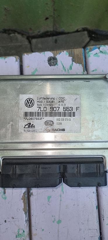 vin code: Блок пневмоподвески на Volkswagen Touareg — 1