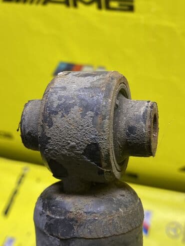 бакту долонотуу: Комплект амортизаторов Subaru Оригинал, Япония — 2