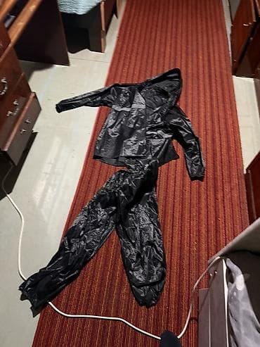 Личные вещи: Комплект влагозащитной одежды (куртка + брюки) - Материал: тонкая — 1